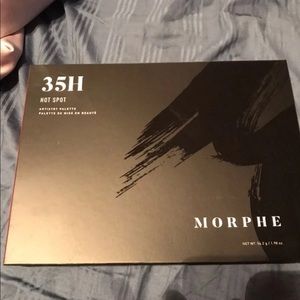 Morphe Hot Spot Palette 35H